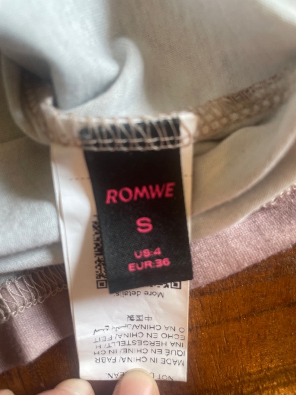 ROMWE Cat Tee - Picture 9 of 9